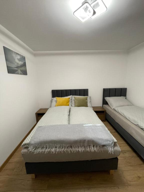 Route 7 Rooms photo 2