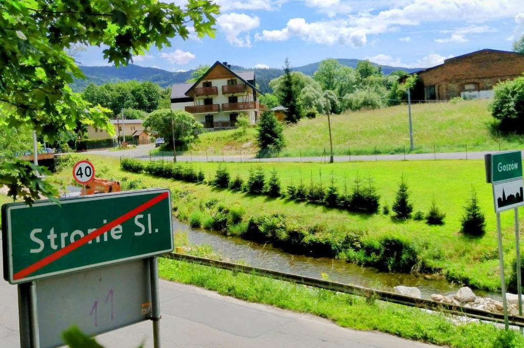 nowy Klimatyczny apartament z balkonem - Willa Sowia photo 2