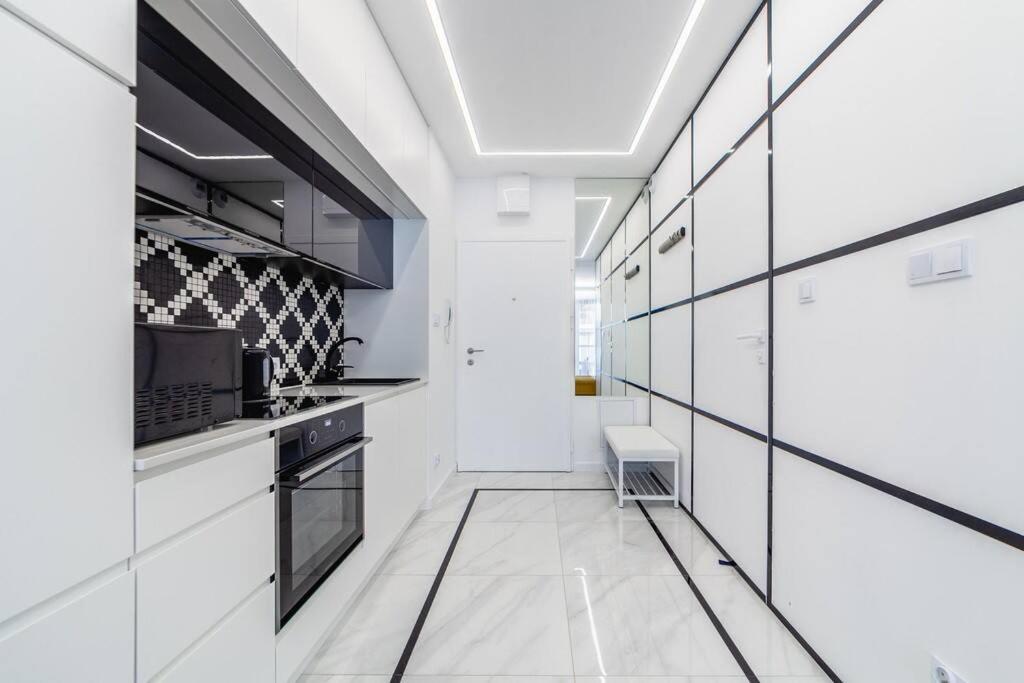 Stylowy apartament Centrum Warszawy z tarasem photo 3
