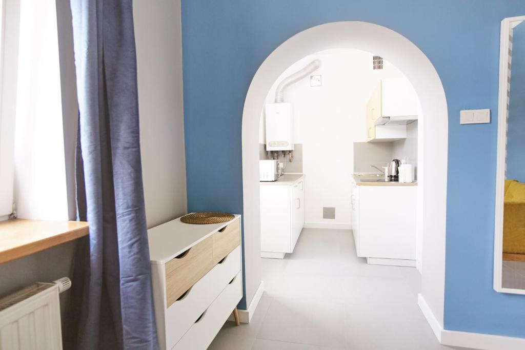 Smart Old Town Apartment photo 3