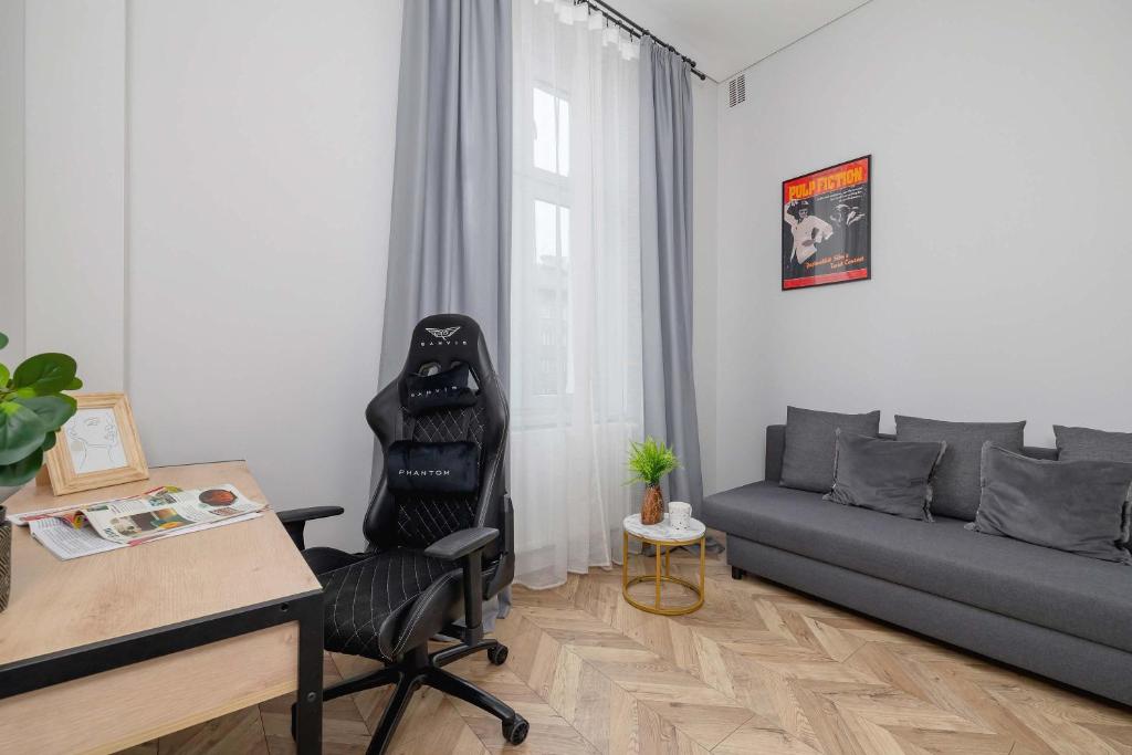 Elegant Family Apartment Near Kraków City Center by Noclegi Renters photo 3