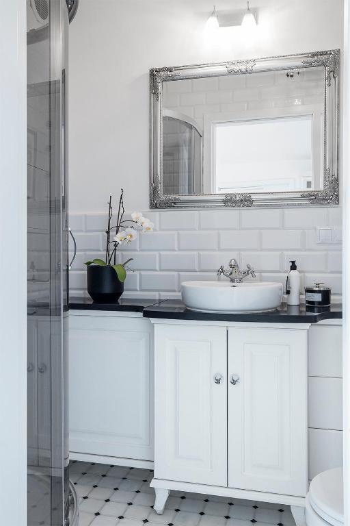 Scandi Old Town Apartment photo 3