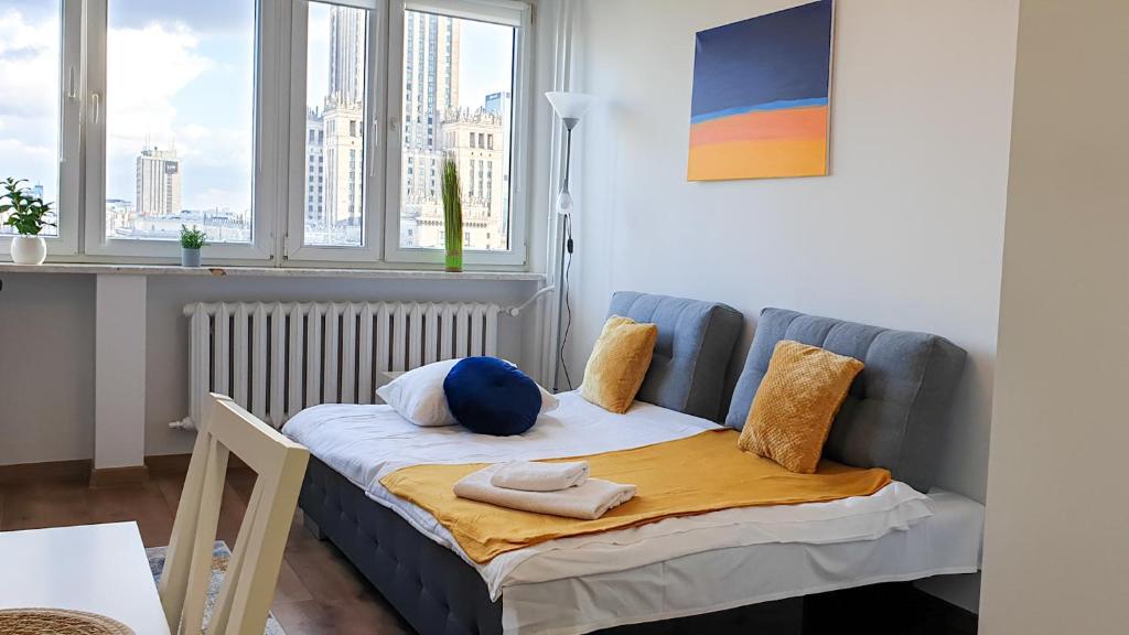 Sweet Life Apartment next to metro station photo 2