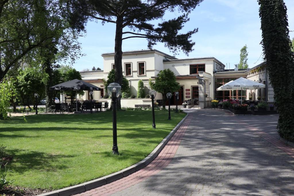 Willa Impresja Hotel i Restauracja photo 3
