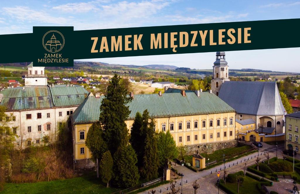 Zamek Międzylesie — photo 1