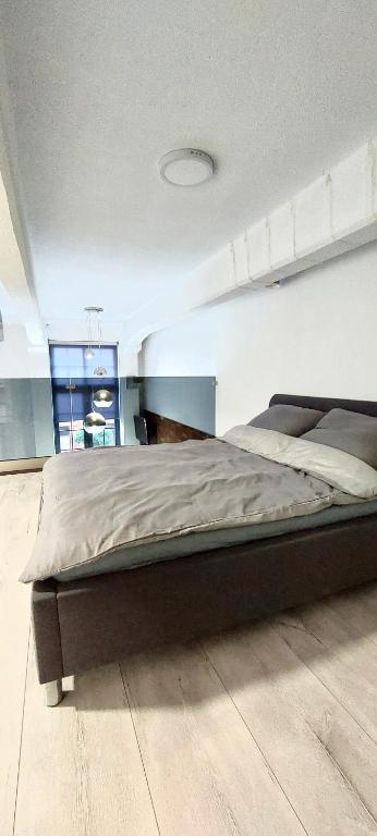 White loft photo 2