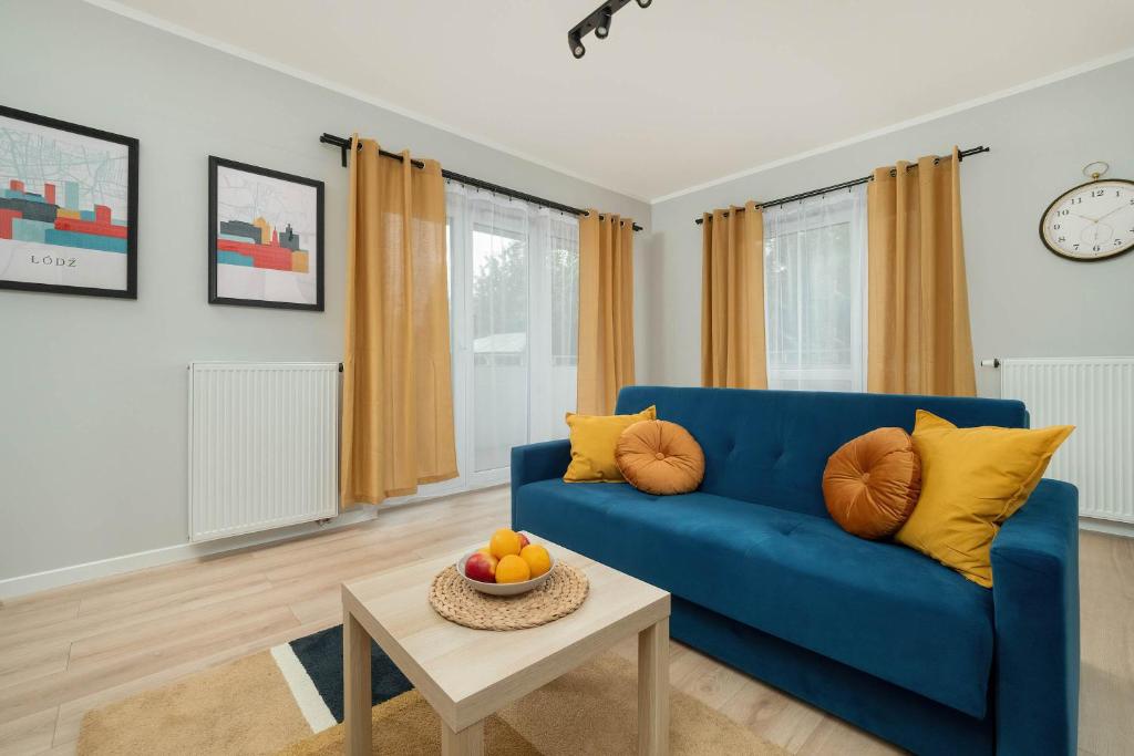 Stylowy Apartament z Parkingiem Łódź by Noclegi Renters — photo 1