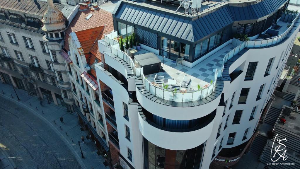Sky Roof Apartments photo 3