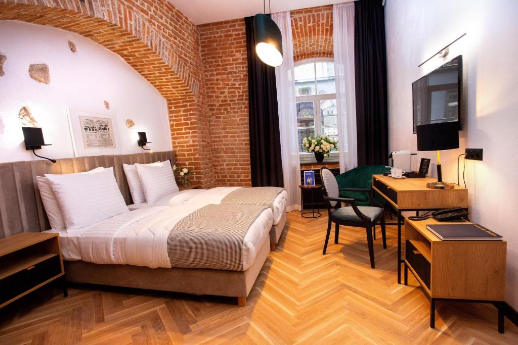 HOTEL TEATR photo 2