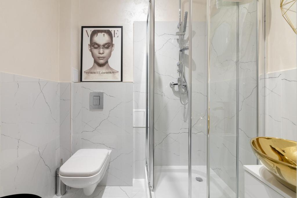 Stara Ochota Vogue Apartment by BookingHost photo 3