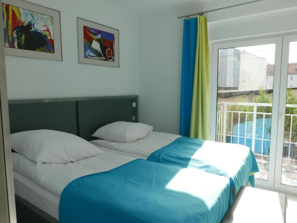 ROOMS BYTOM — photo 1