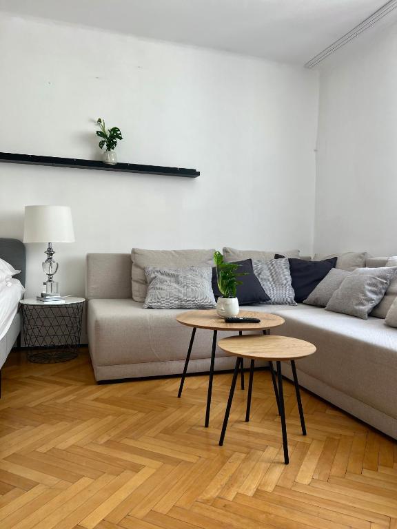Tomasza Street Main Square Apartment photo 2