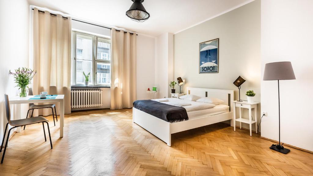 Sereno Apartments photo 2