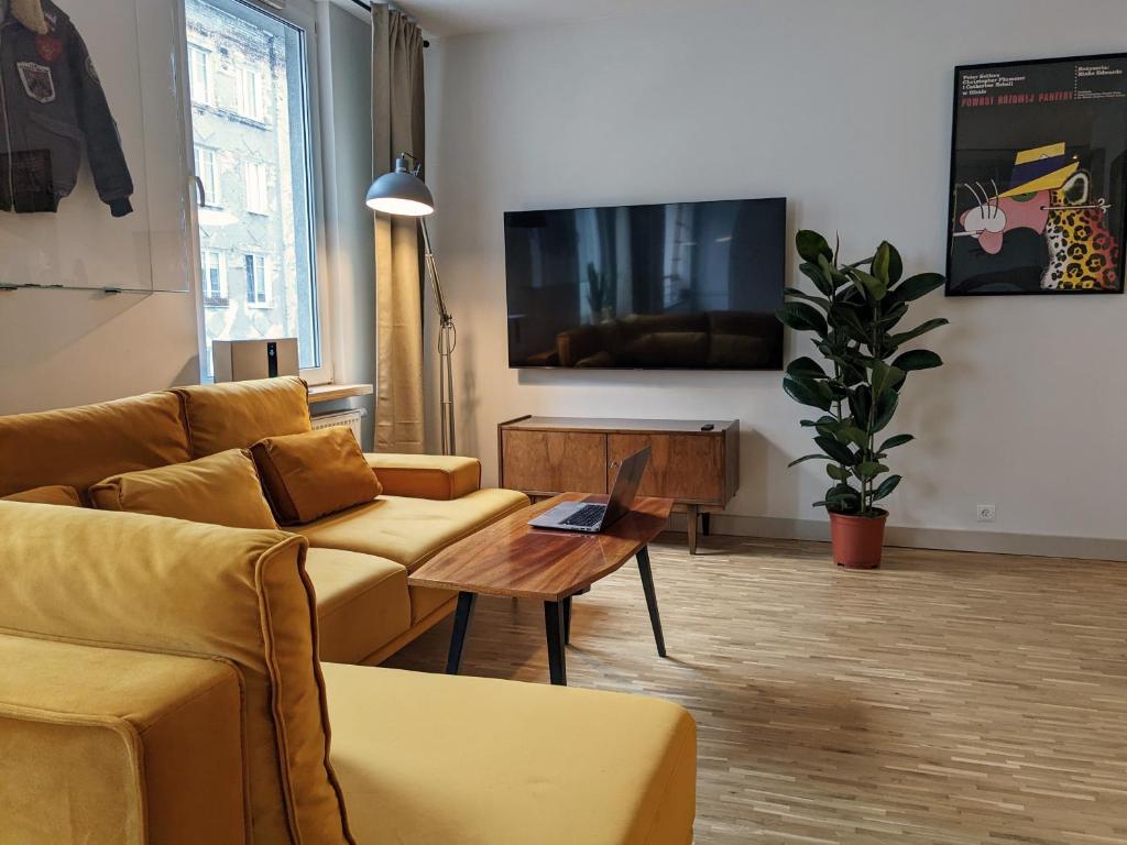 Spielberg 2 BR apartment — photo 1