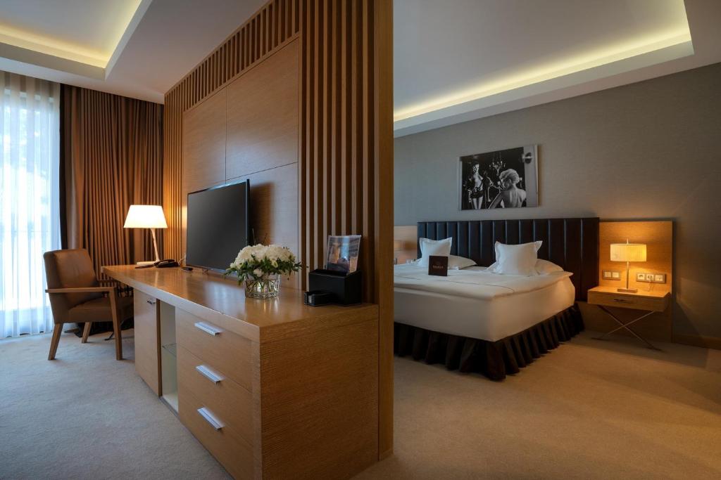 Tiffi Boutique Hotel photo 2
