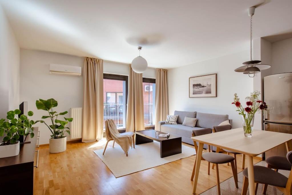 Wygodny Apartament Przy Dworcu — photo 1