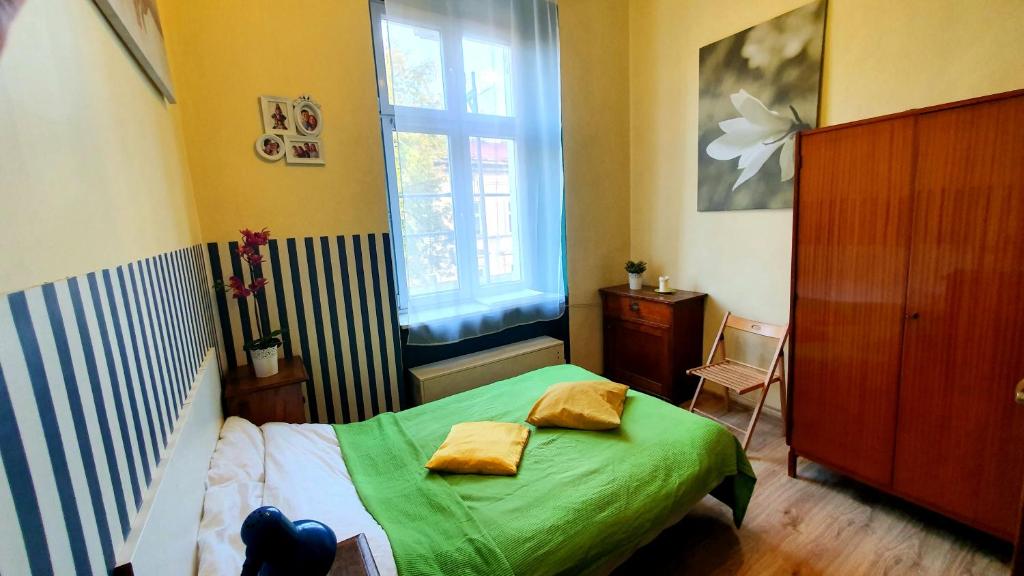 The apartment in strict city center. Self check-in photo 3