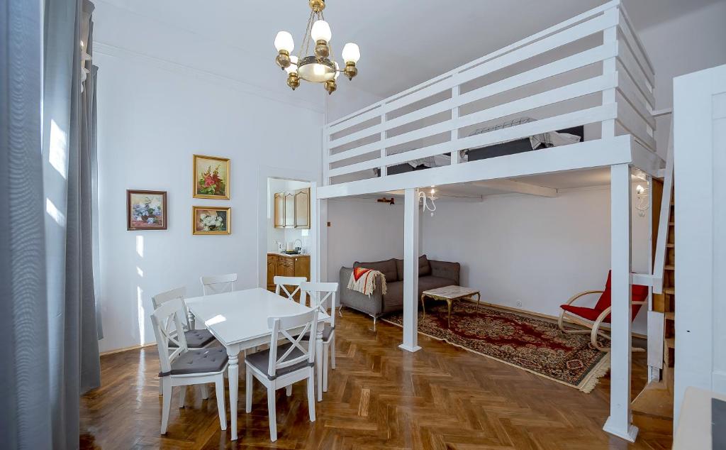 Willa Konradówka (apartament Tolin) photo 2