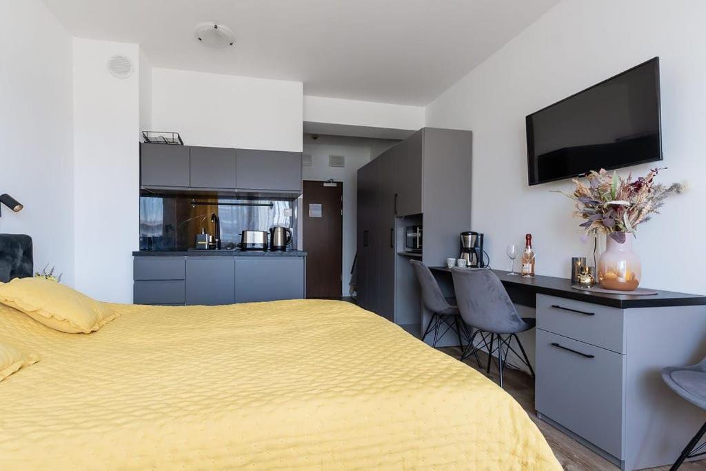 Apartament Ania z widokiem na morze w Hotelu Arka photo 2