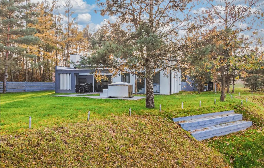Luxurious Home In Niwy Ostroleckie — photo 1