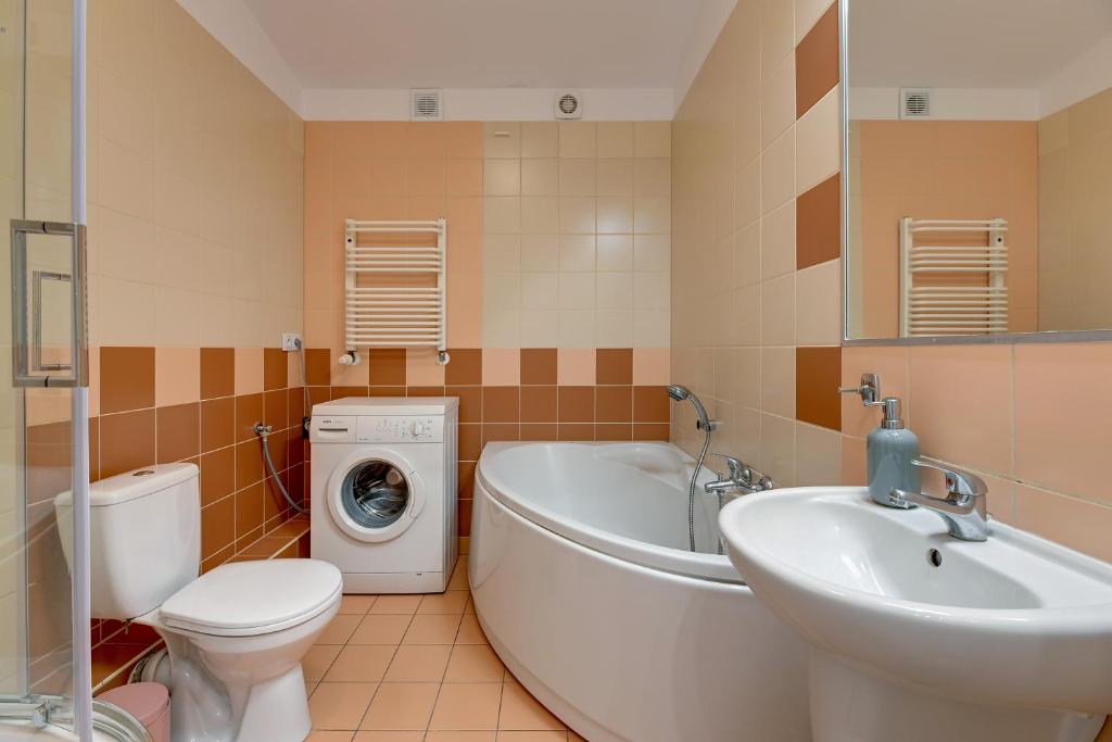 Grand Apartments - Studio Sobieski Apartment - 5 min from Monte Cassino photo 3