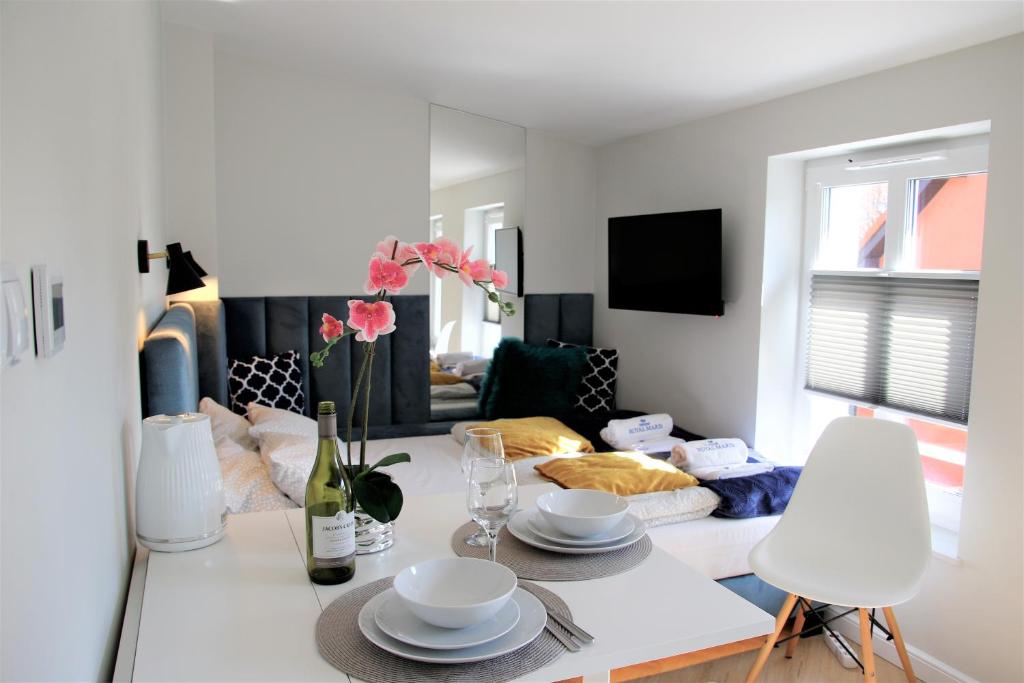 Apartamenty Royal Maris 5 - pokój dwuosobowy — photo 1