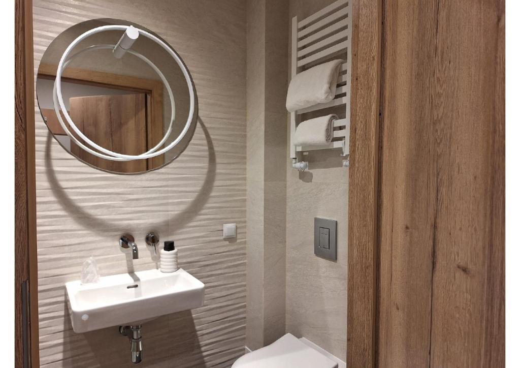 Hotel Mazovia Airport Modlin photo 3