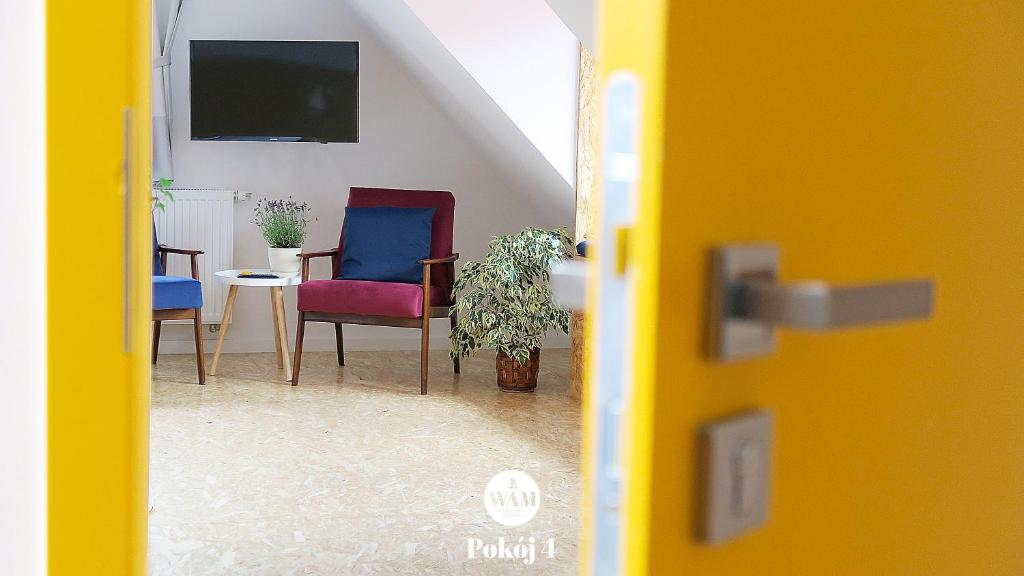 WAM Rooms — photo 1