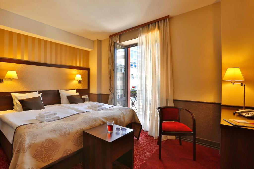 Hotel Wielopole photo 2