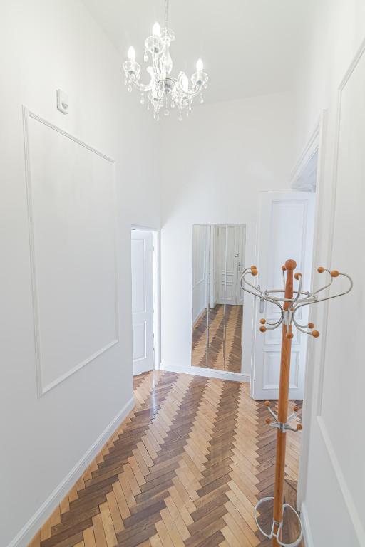 ROYAL Apartments photo 3