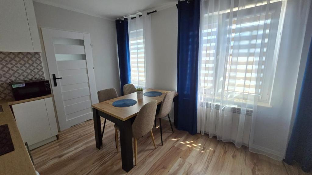 SKY BLUE LOQUS Studia i Apartmenty — photo 1