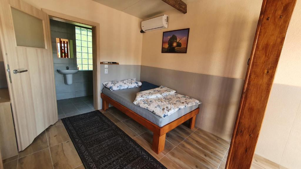 Tawerna Rataje Pokoje Gościnne photo 2