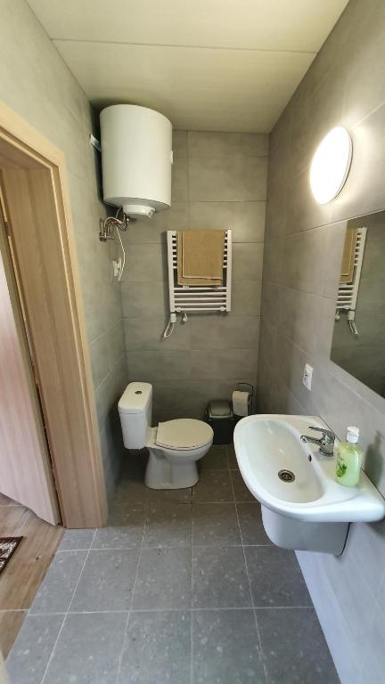 Tawerna Rataje Pokoje Gościnne photo 3