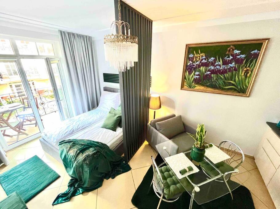 Sea Promenade Luxury Apartment — photo 1
