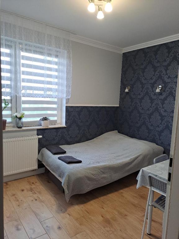 Studio Jutrzenka z łazienką by Apartamenty na dni Wrocław photo 2