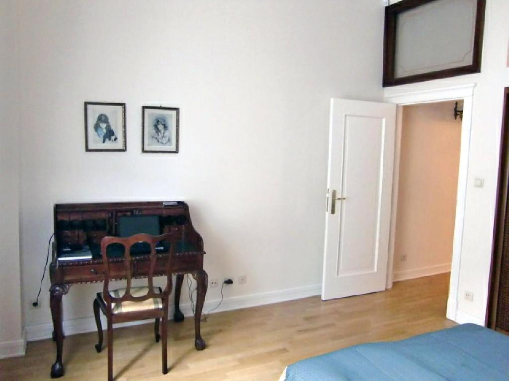 Apartment Rynek Starego Miasta by Interhome photo 2