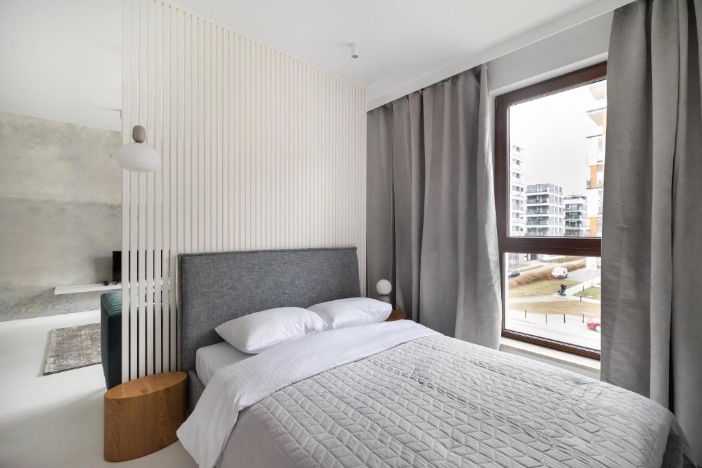 Wola Artistic Designer Apartment by BookingHost photo 2