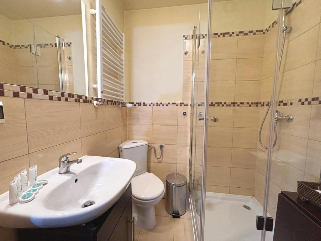 Rezydencja Bursztyn SeaView - Apartamenty Bryza - Promenada - 100 metrów od morza photo 3