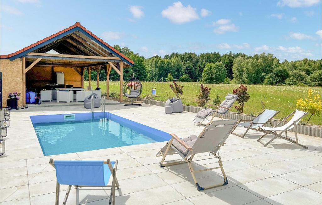 Stunning Home In Stare Sady With Wifi photo 2