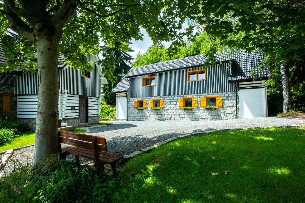 Apartamenty STARY MŁYN nad strumieniem z możliwością dostępu do sauny — photo 1