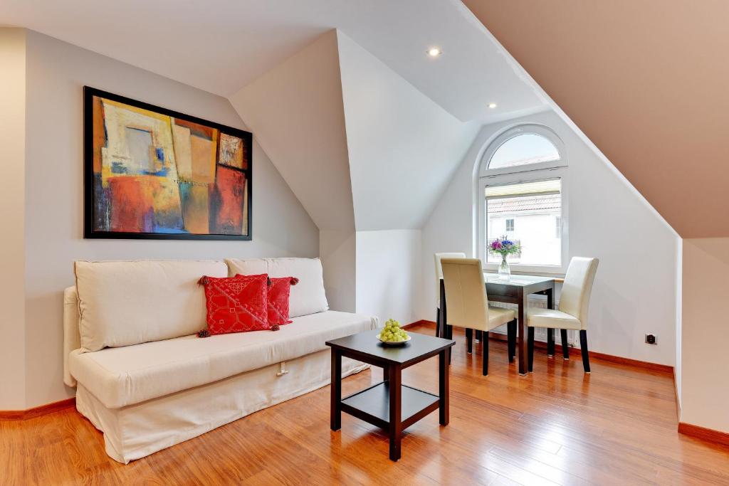 Sopot Vegas Apartment near the Beach by Noclegi Renters — photo 1