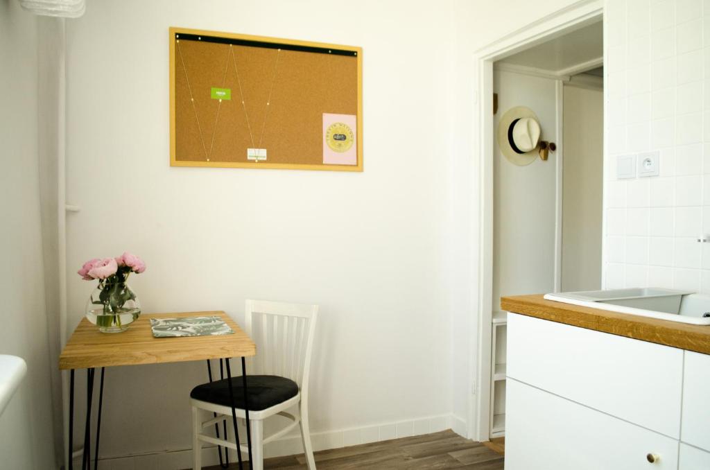 Slow Life Apartment next to Metro Station photo 3