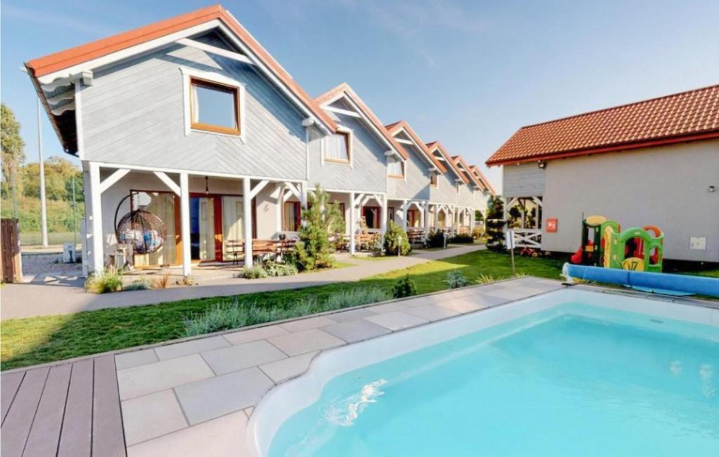2 Bedroom Pet Friendly Home In Karwia — photo 1