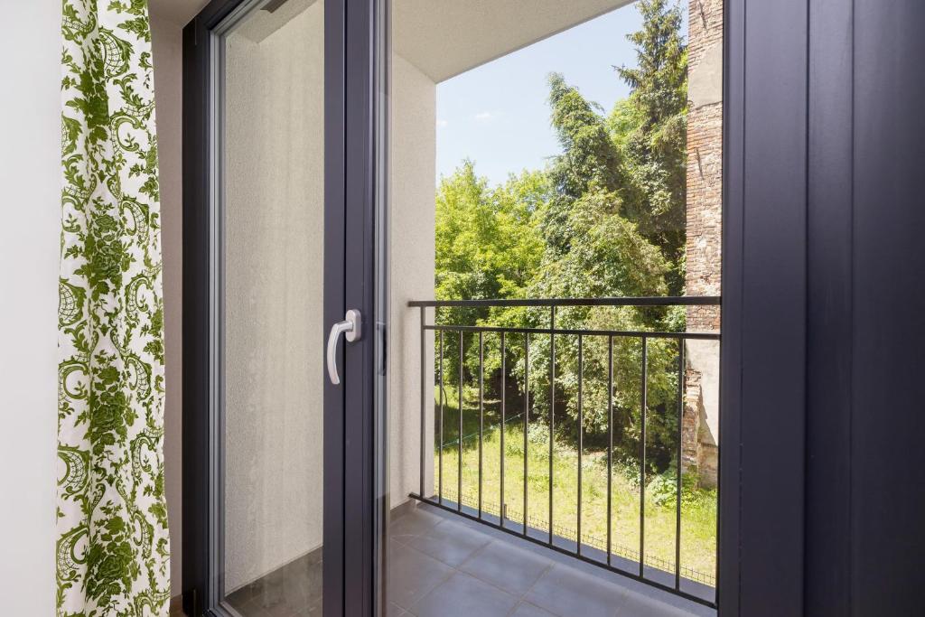 Śródmieście Kątowa Air-conditioned Studio Kraków by Noclegi Renters photo 2