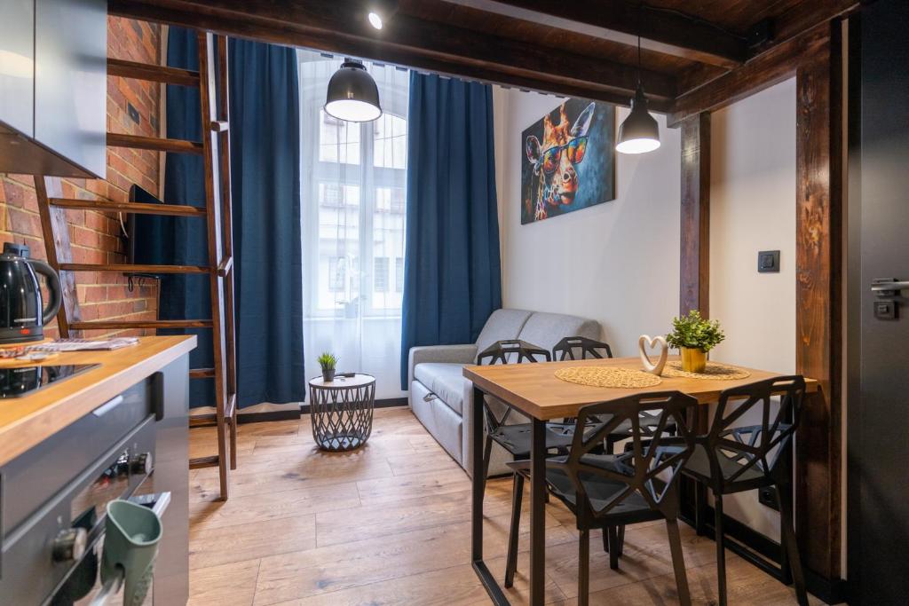 Żwirki i Wigury Apartments by BookingHost photo 2