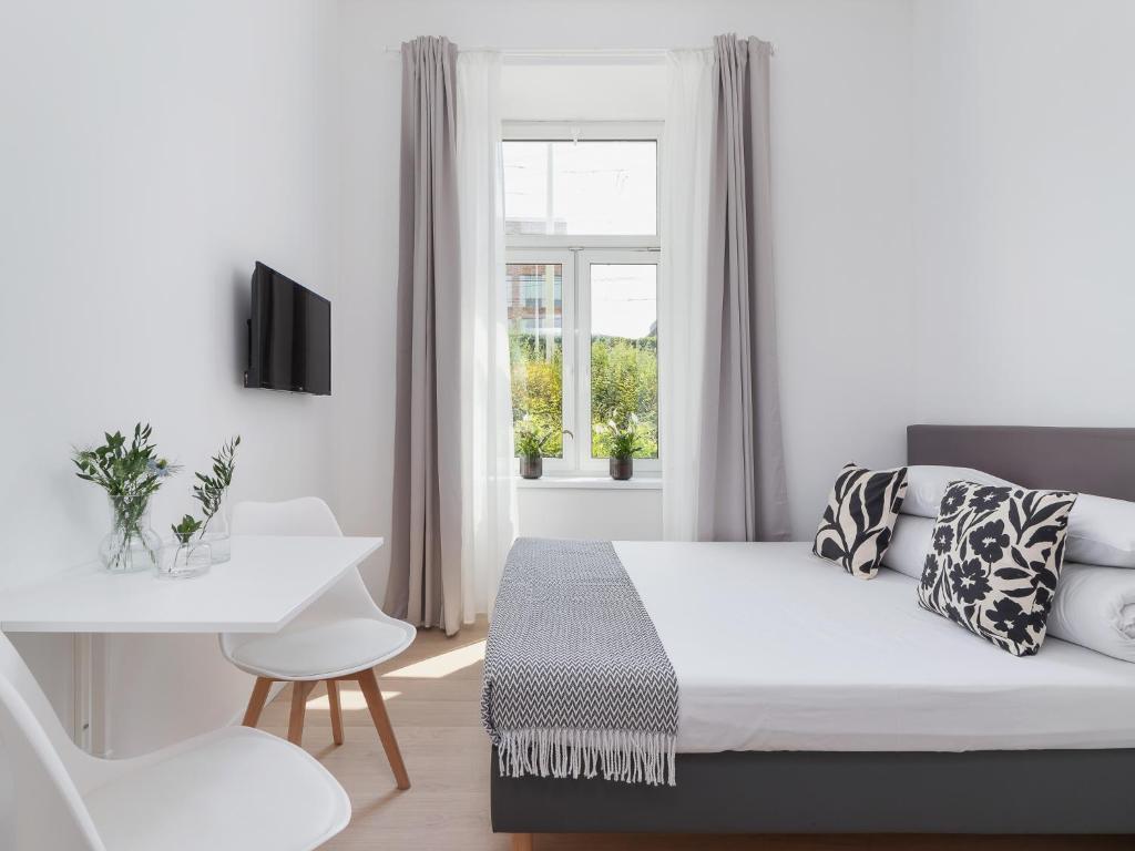 Studio Apartment - Radziwiłłowska 27 — photo 1