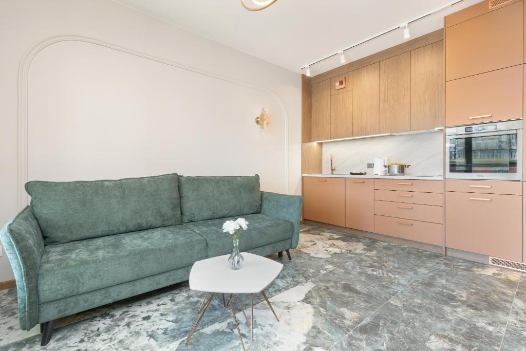 Popiełuszki Modern Suites Gdańsk with Parking by Noclegi Renters photo 2