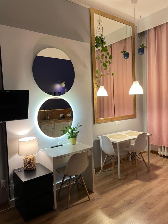 Roller Aparthotel — photo 1