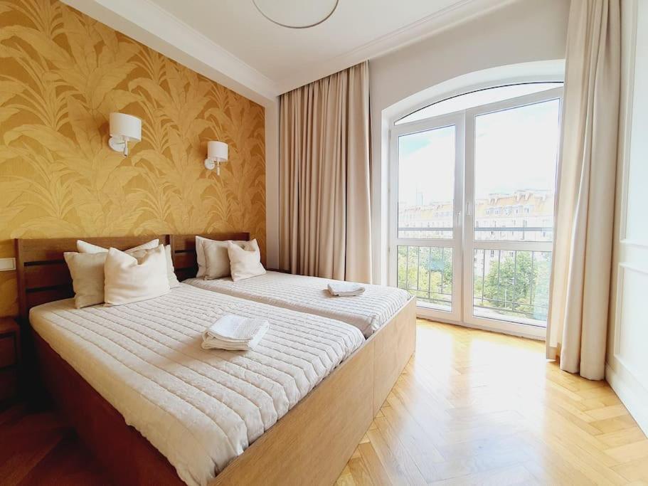 Wyzwolenia Apt — photo 1