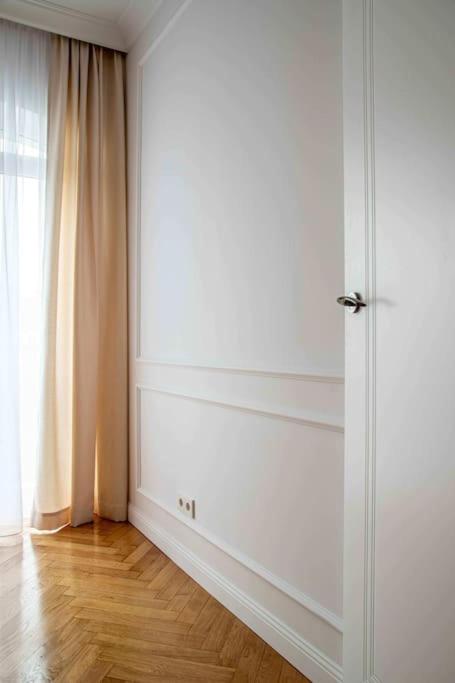 Wyzwolenia Apt photo 2